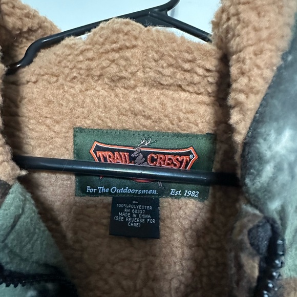 Trail Crest Camouflage Fleece Lined Jacket - Picture 2 of 4